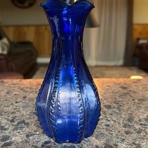 Vintage Indiana Glass Co. Cobalt vase